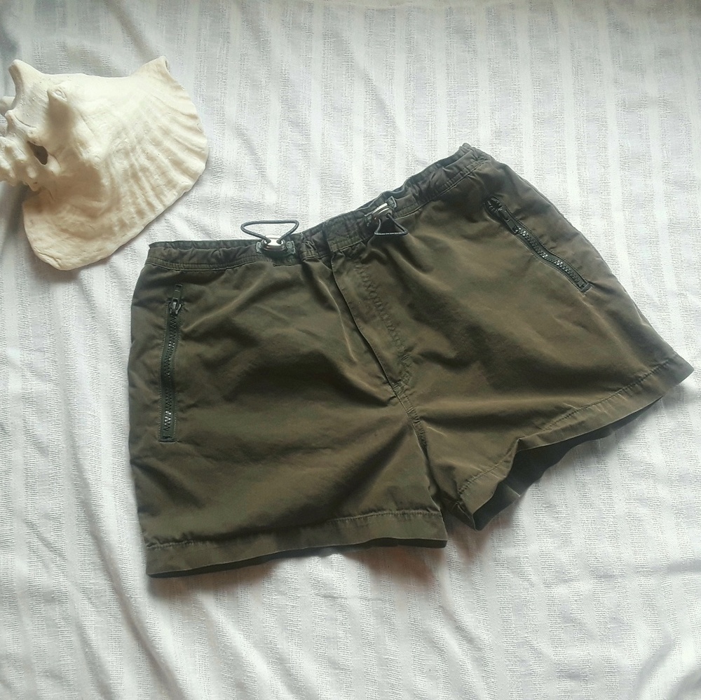 Periscope khaki green utility shorts